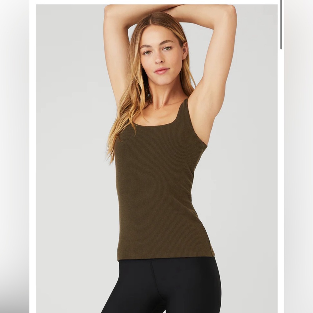 Alo Yoga Ribbed Minimalist Tank